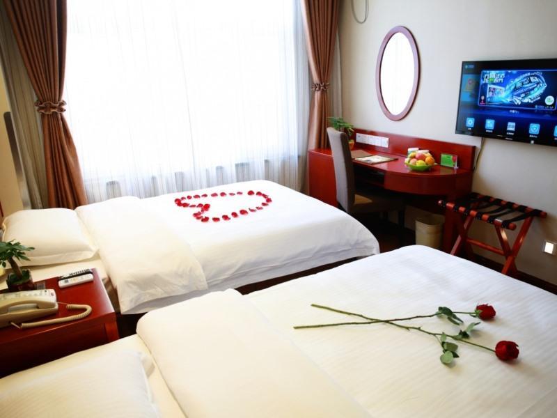 Greentree Inn Bole Wanxianghui Express Hotel Dış mekan fotoğraf