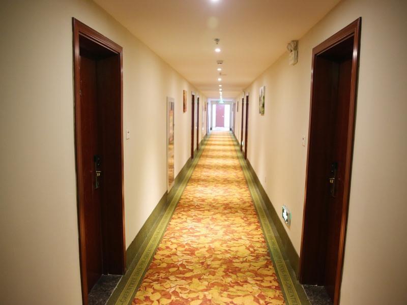 Greentree Inn Bole Wanxianghui Express Hotel Dış mekan fotoğraf