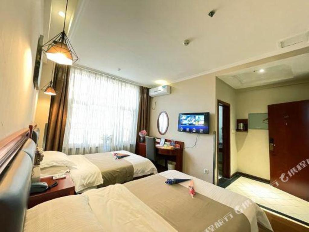 Greentree Inn Bole Wanxianghui Express Hotel Dış mekan fotoğraf