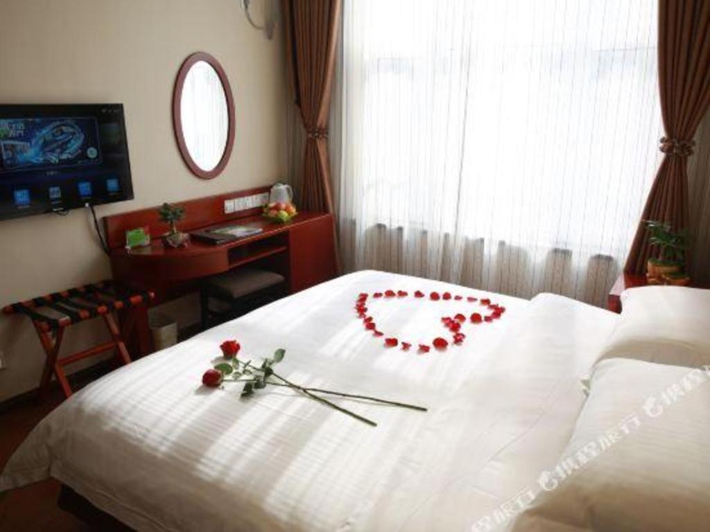 Greentree Inn Bole Wanxianghui Express Hotel Dış mekan fotoğraf