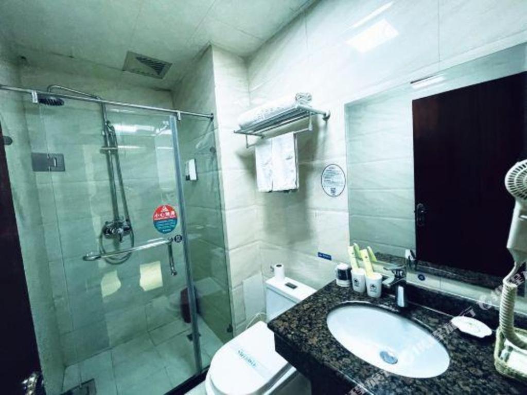 Greentree Inn Bole Wanxianghui Express Hotel Dış mekan fotoğraf
