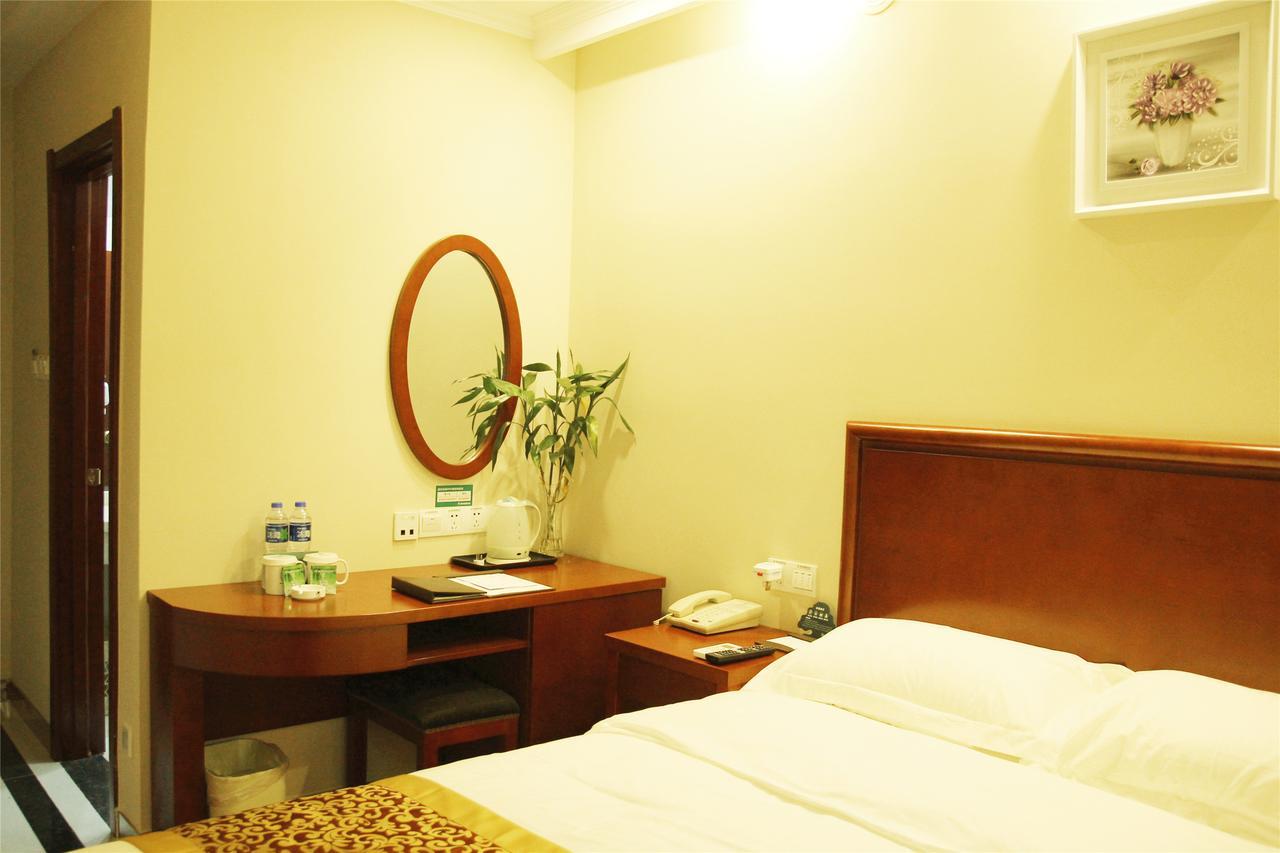 Greentree Inn Bole Wanxianghui Express Hotel Dış mekan fotoğraf