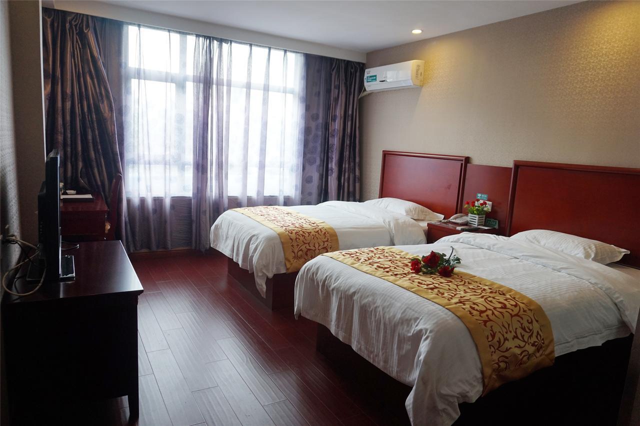 Greentree Inn Bole Wanxianghui Express Hotel Dış mekan fotoğraf